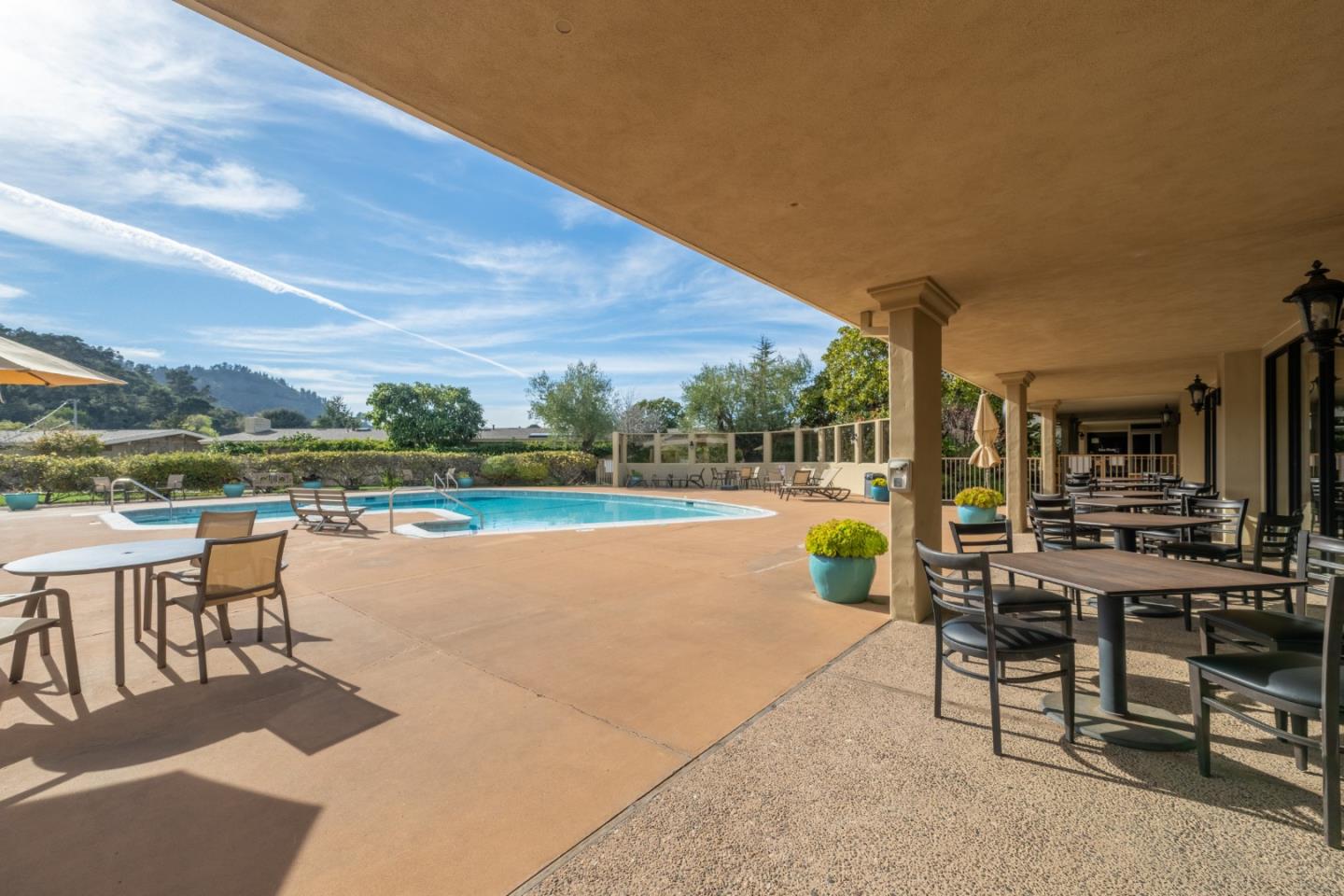 Hacienda Carmel Living