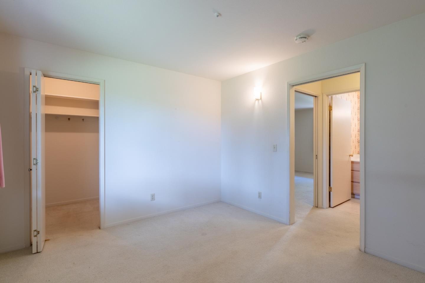 Hacienda Carmel Living