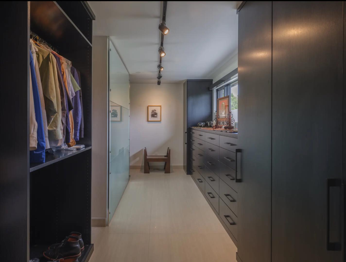 Modern Living Carmel Point