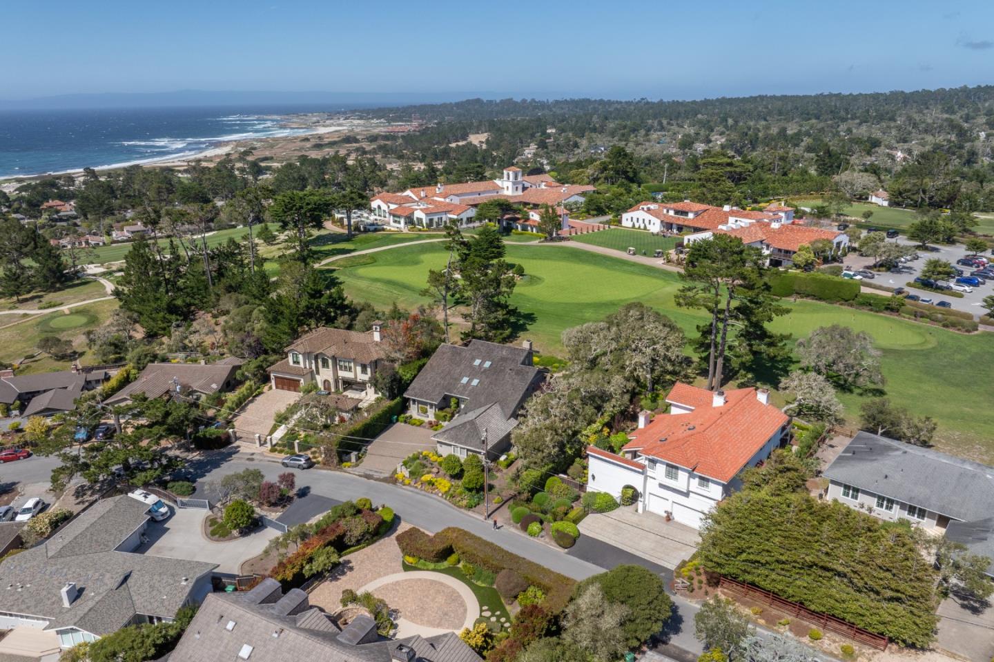 Golf Side Living at Its Finest