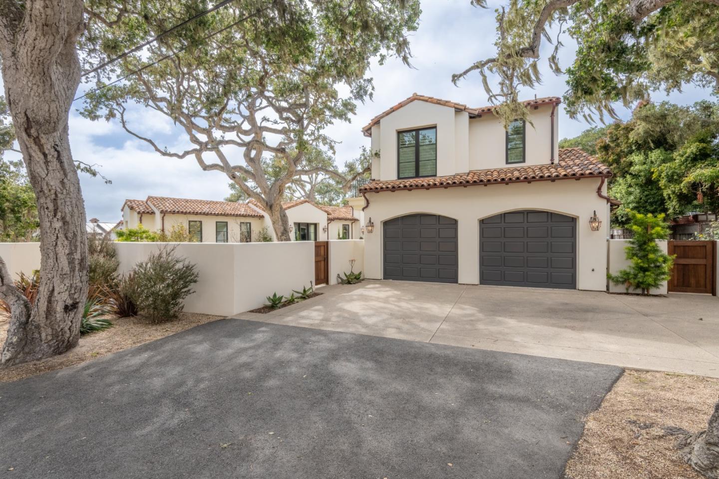 Newly Built Coastal Luxury