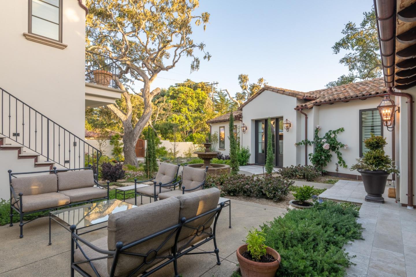 Newly Built Coastal Luxury