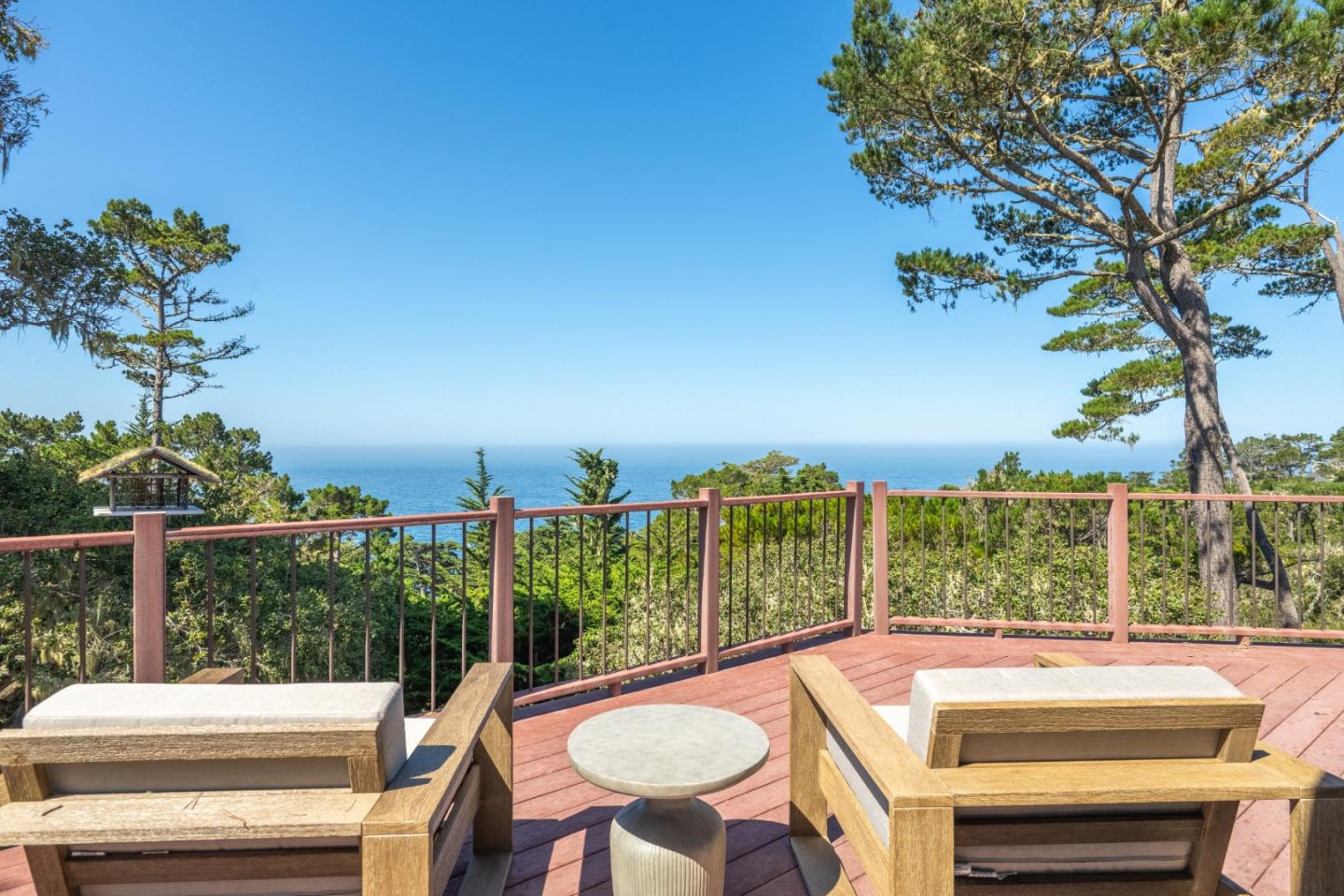 Panoramic Views. Timeless Luxury. 