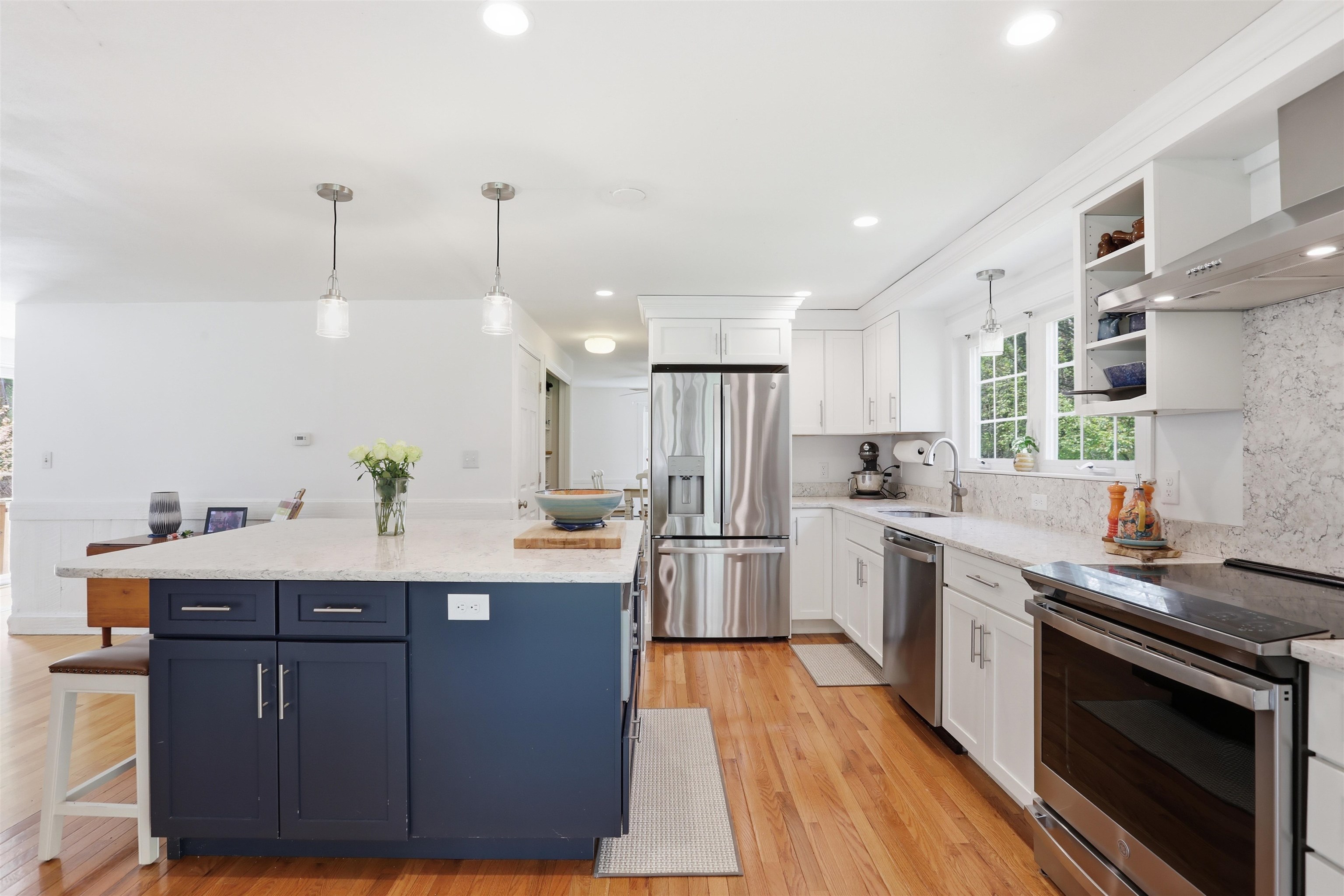 2 Griffith Drive