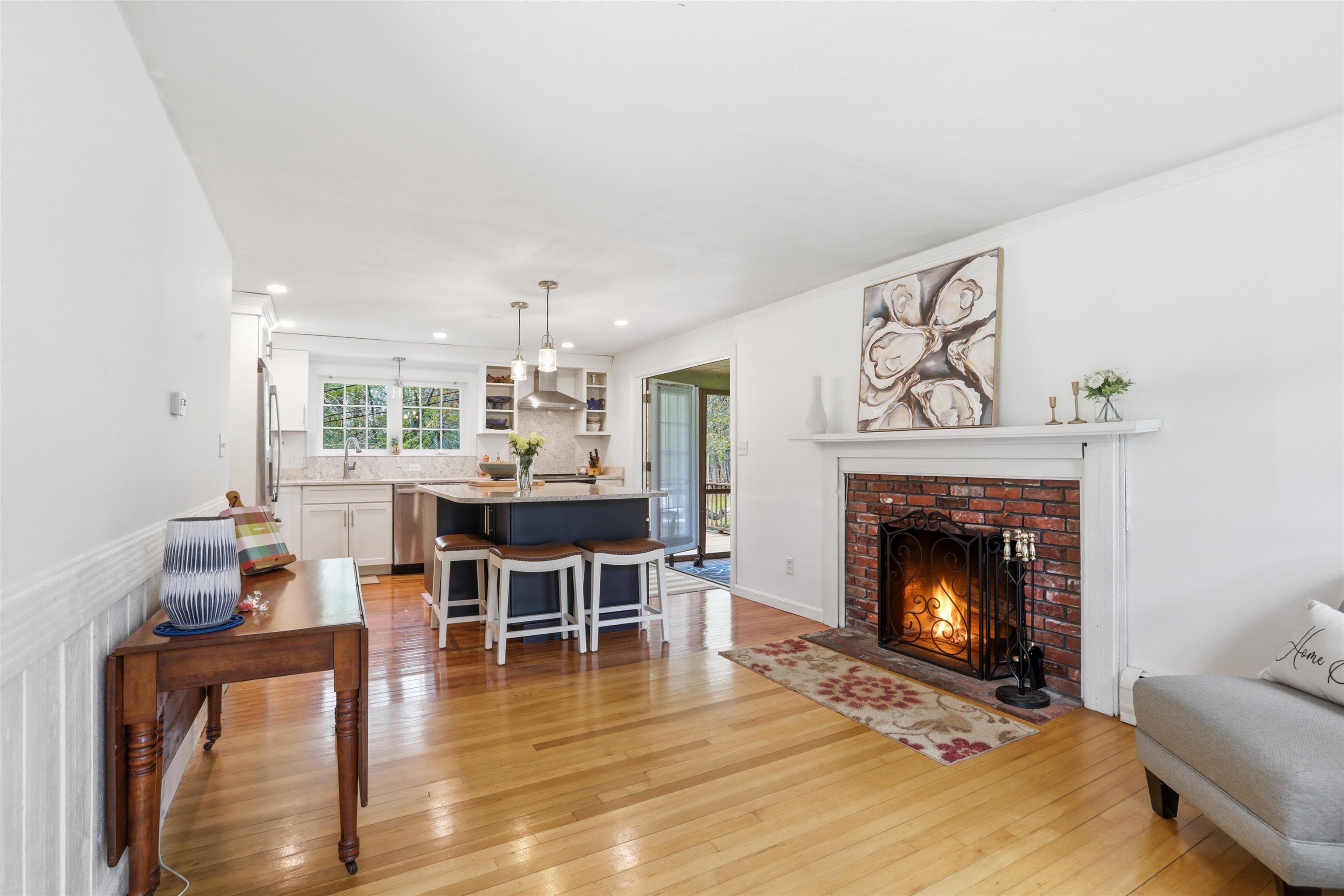 2 Griffith Drive