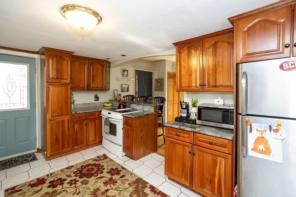 751 Fellsway W