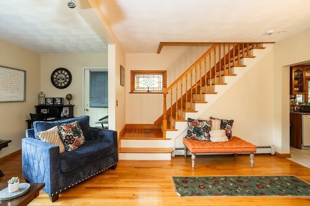 751 Fellsway W