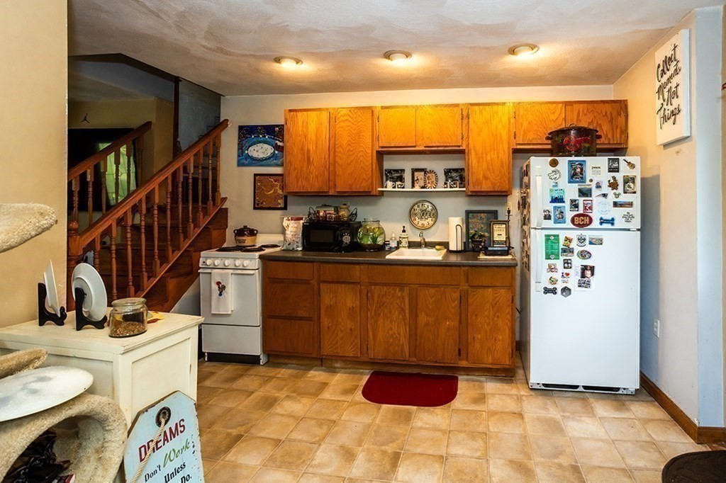 751 Fellsway W