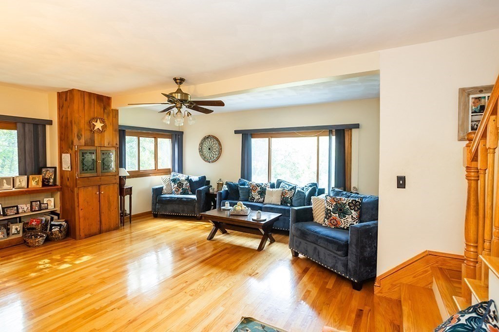 751 Fellsway W