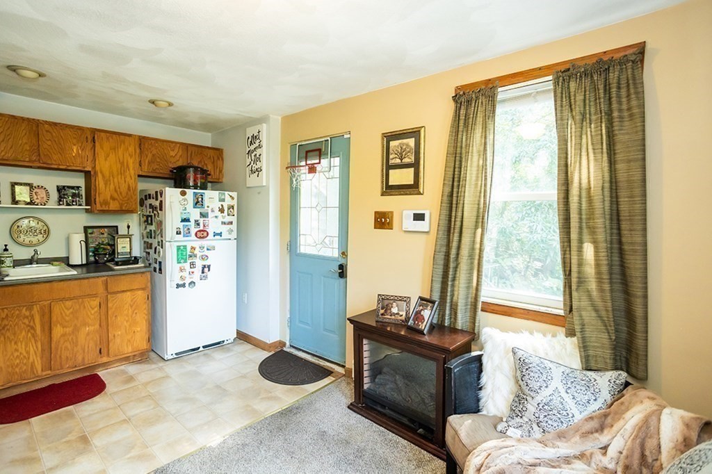 751 Fellsway W