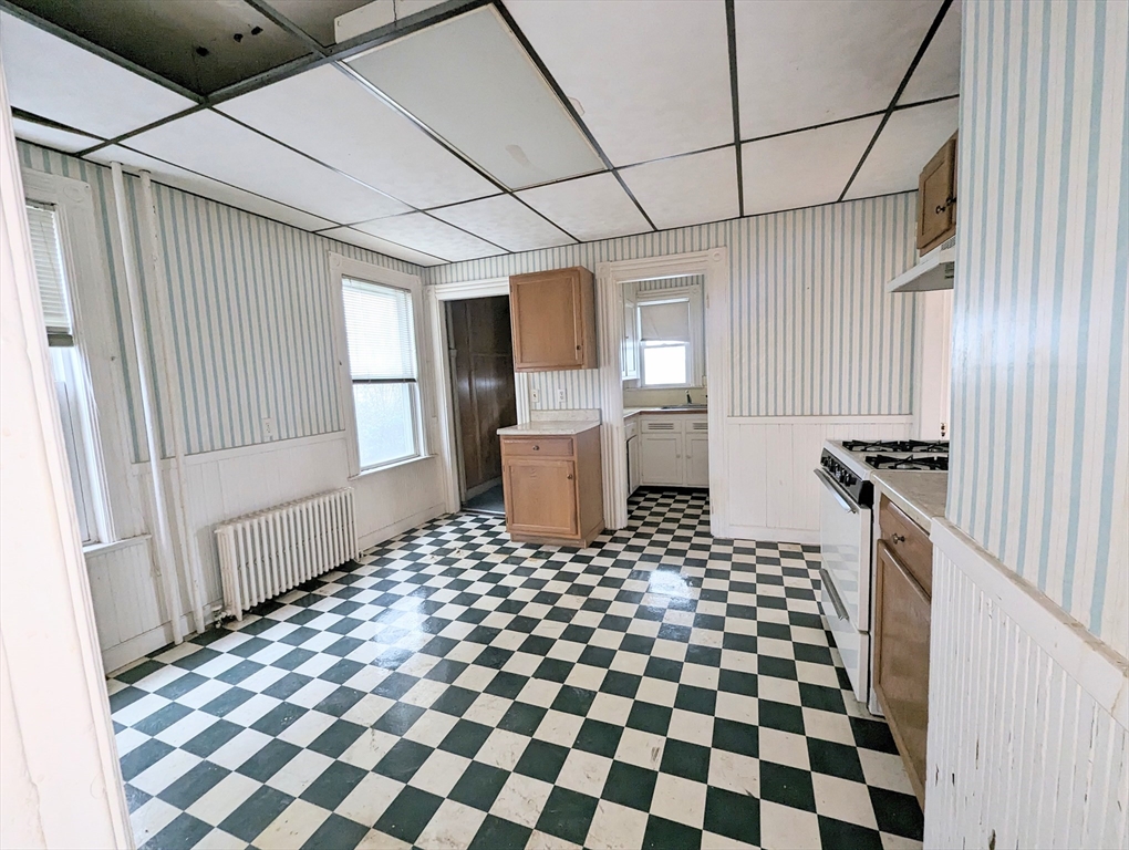 57 Almont St