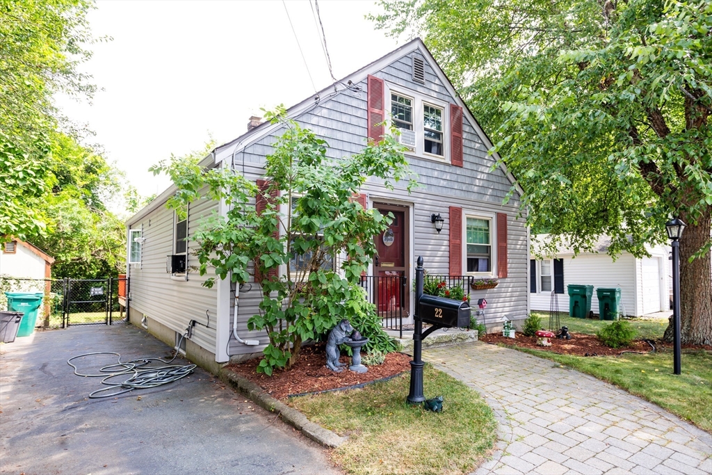 22 Lake Shore Rd