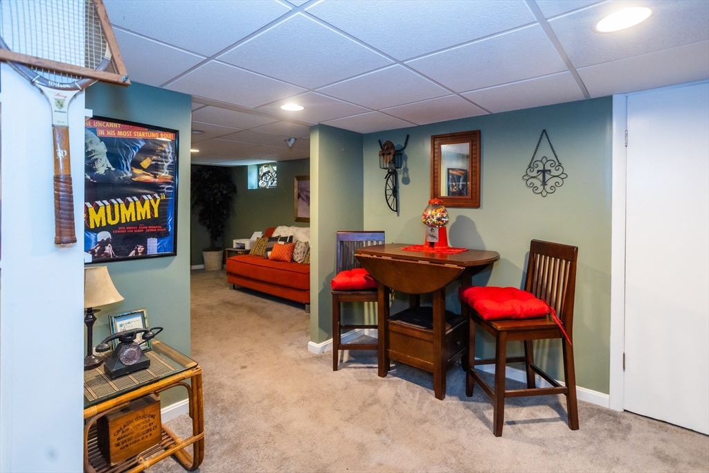 22 Lake Shore Rd