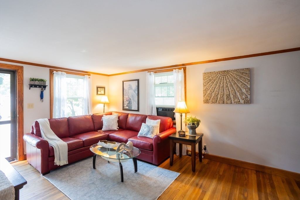 22 Lake Shore Rd