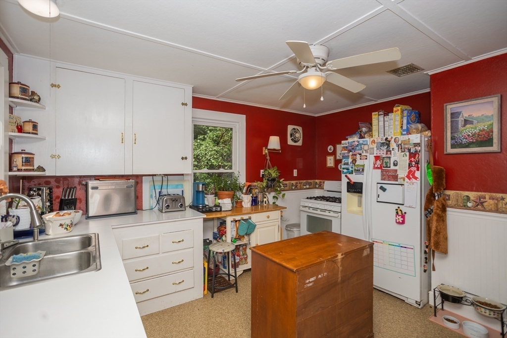 79 Hobson St