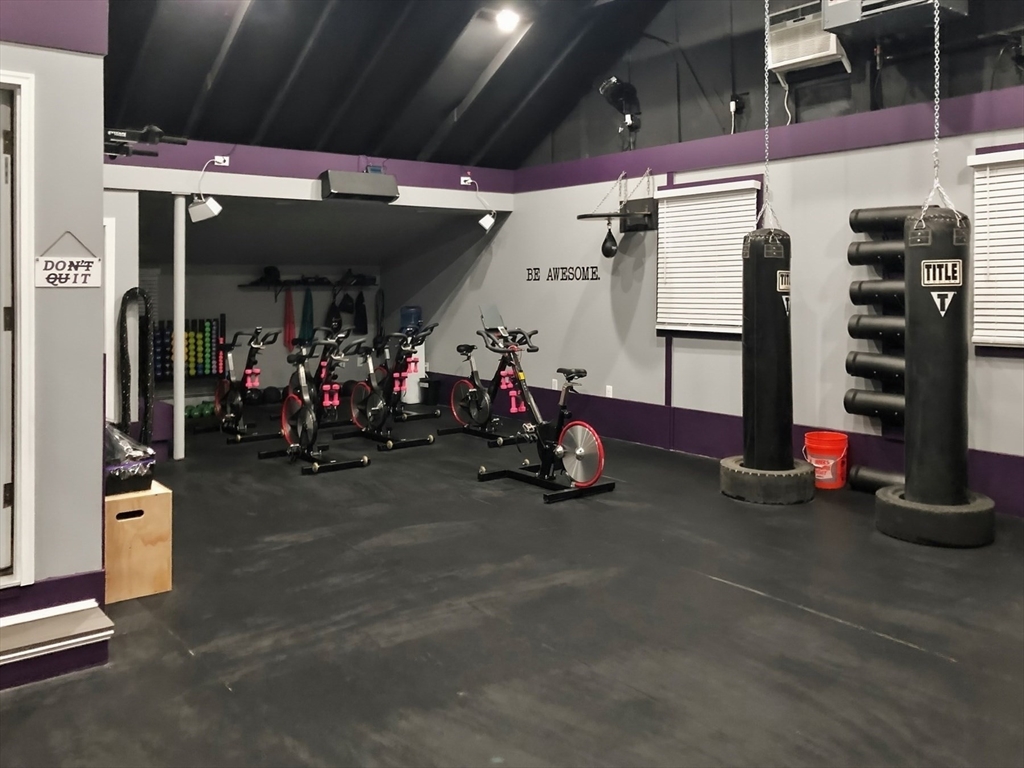 8 Sweet Apple Tree Ln