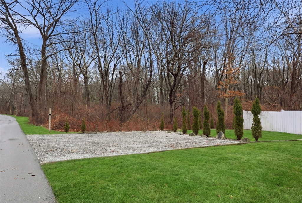 8 Sweet Apple Tree Ln