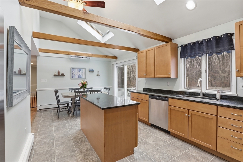 8 Sweet Apple Tree Ln