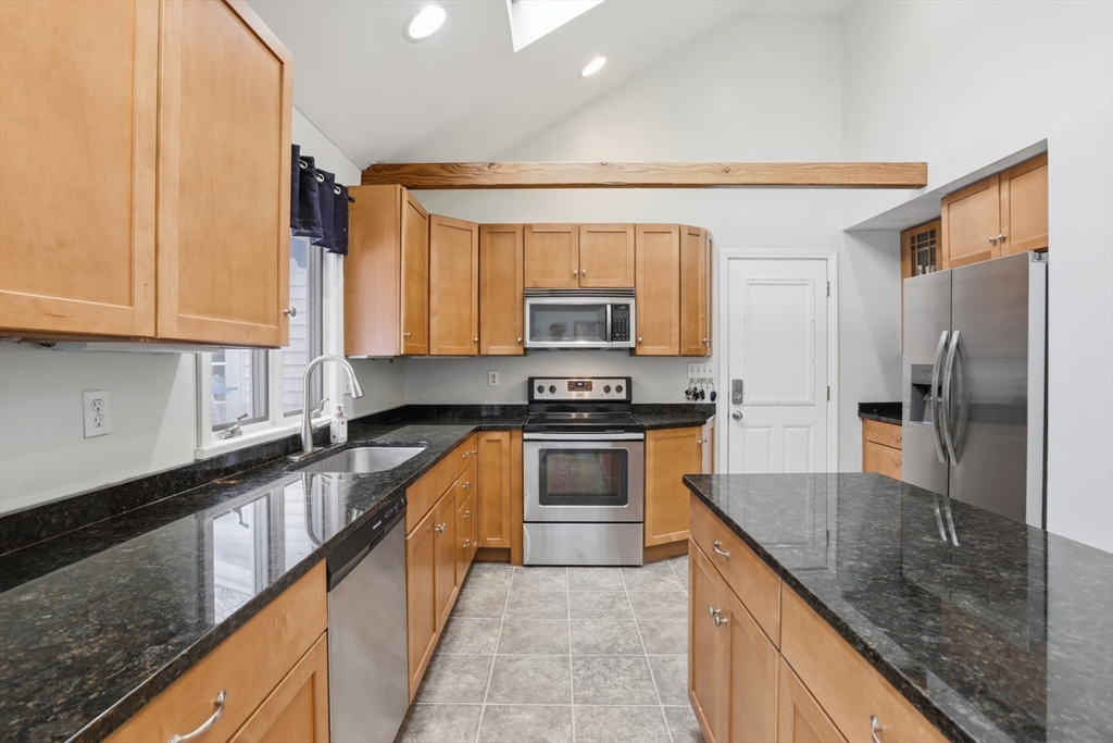 8 Sweet Apple Tree Ln