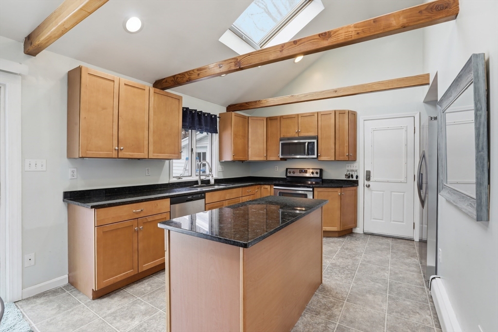 8 Sweet Apple Tree Ln