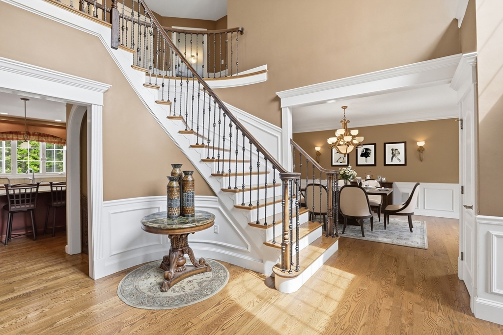 20 Tarbox Ln