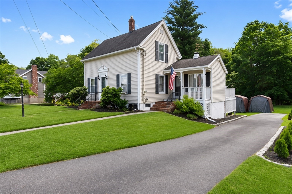 422 Main Street