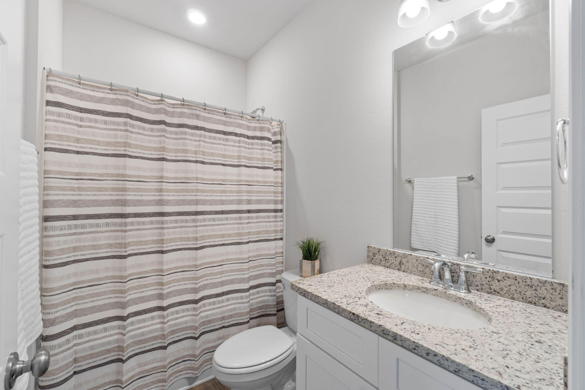 4886 Sweetspire Drive