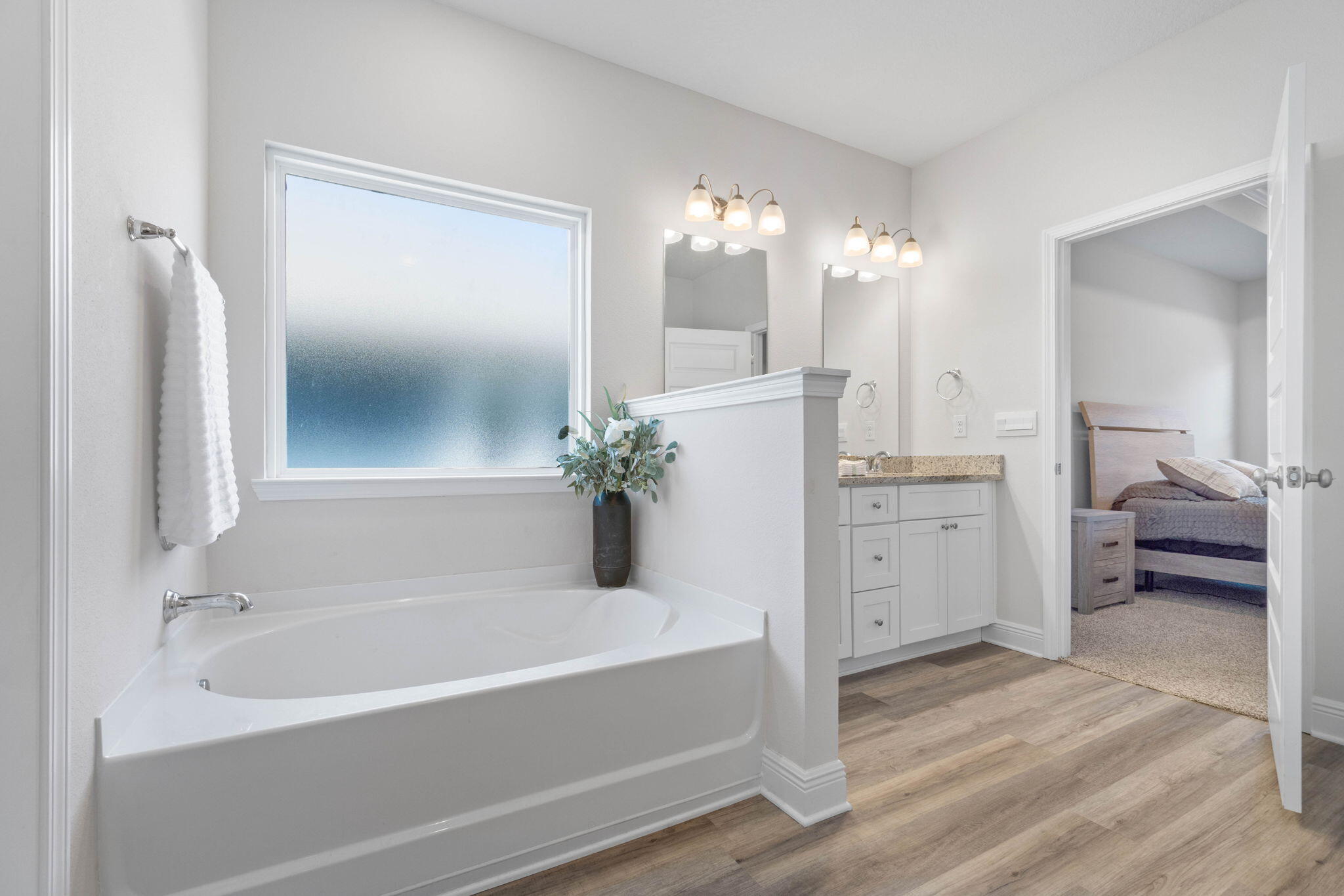 4886 Sweetspire Drive