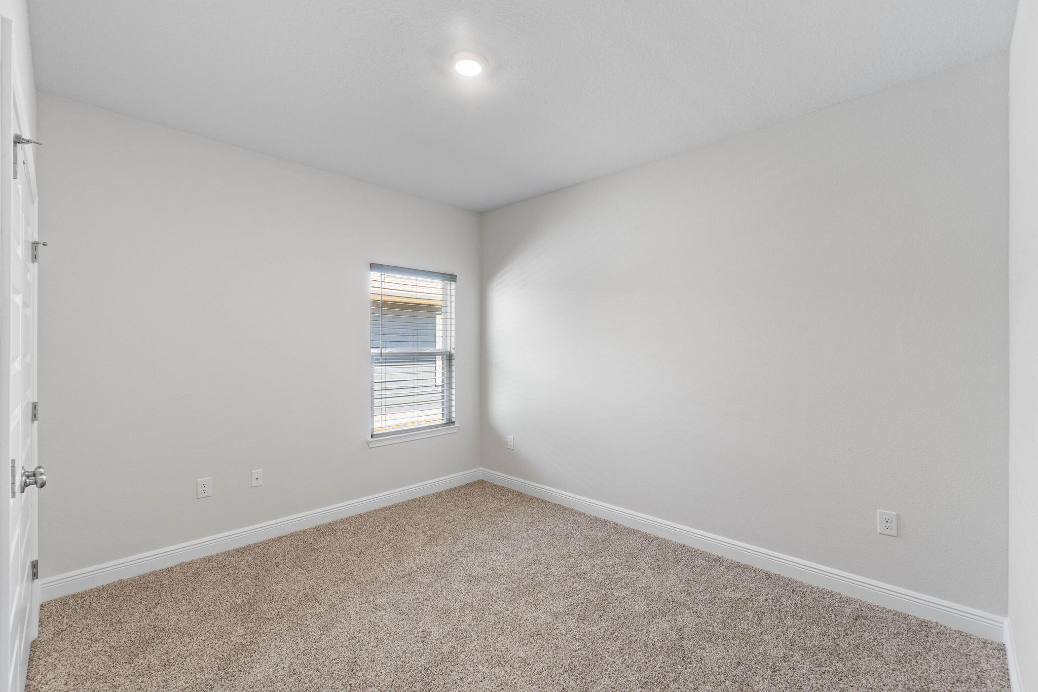 4886 Sweetspire Drive