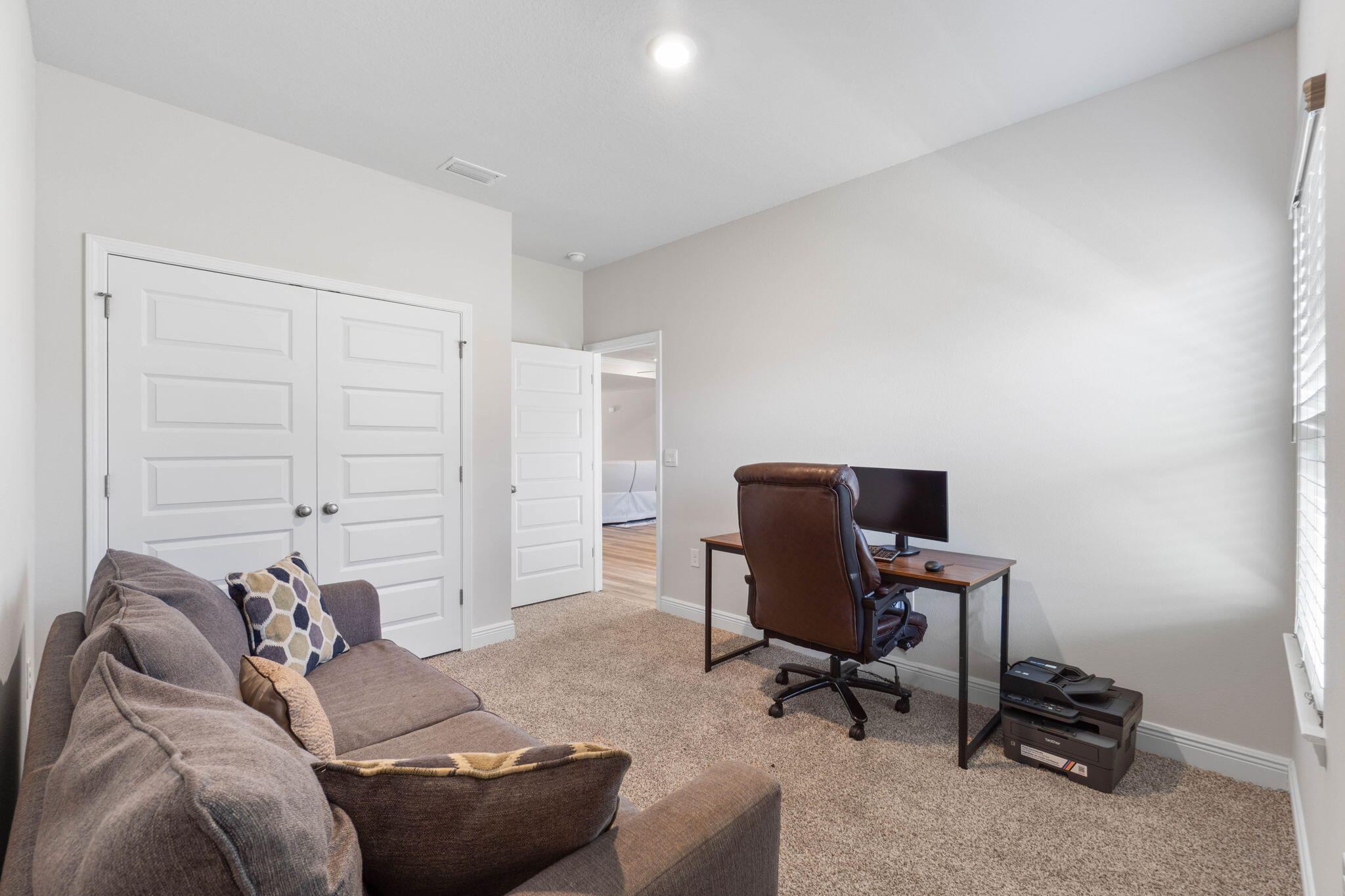 4886 Sweetspire Drive