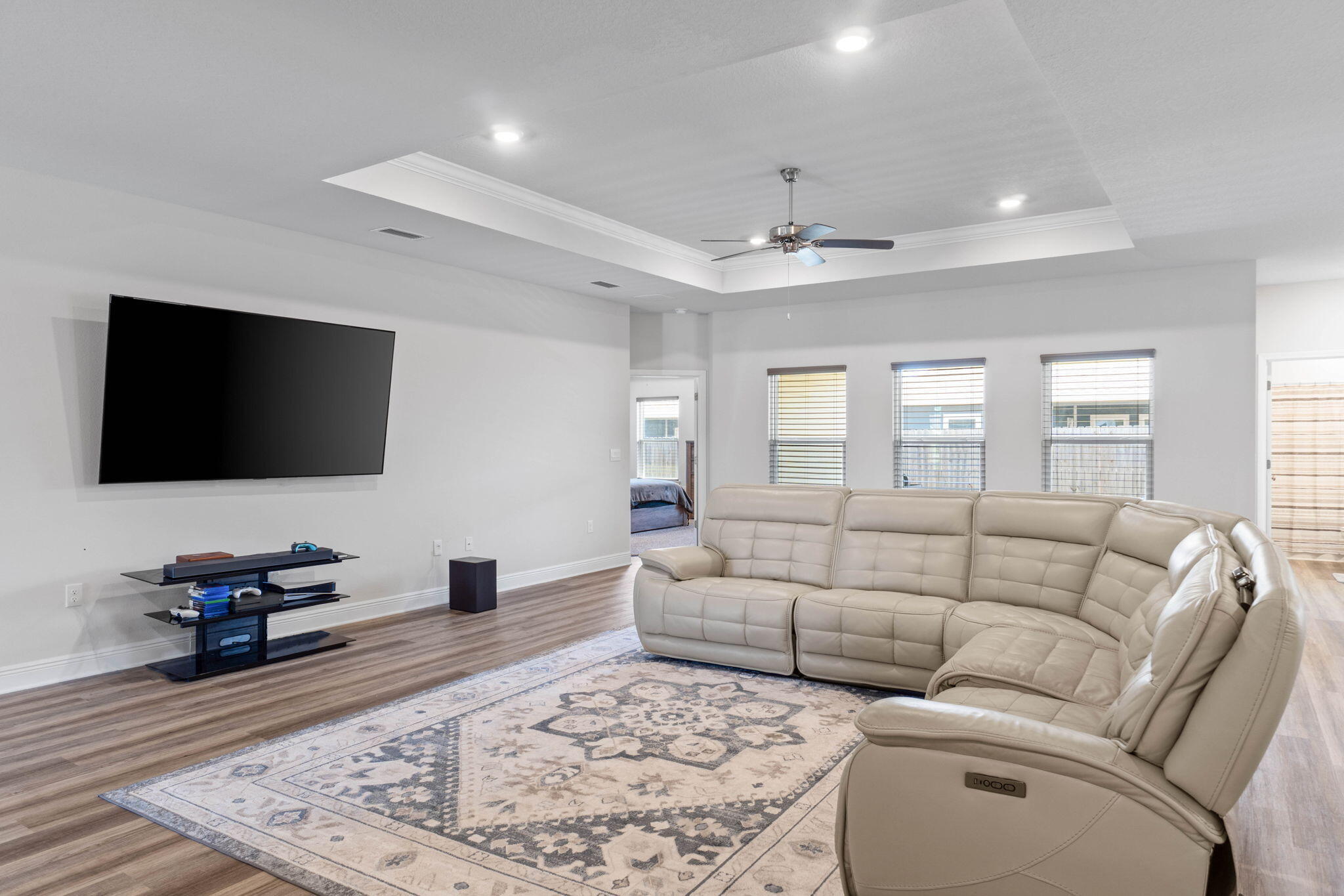 4886 Sweetspire Drive