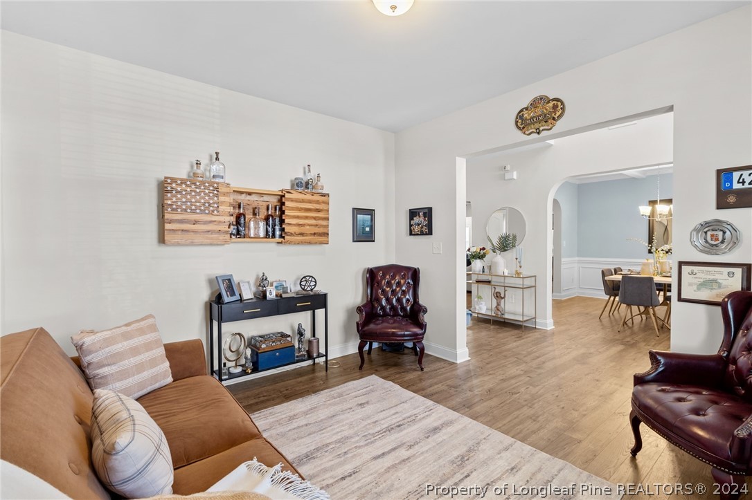 232 Gladstone Drive