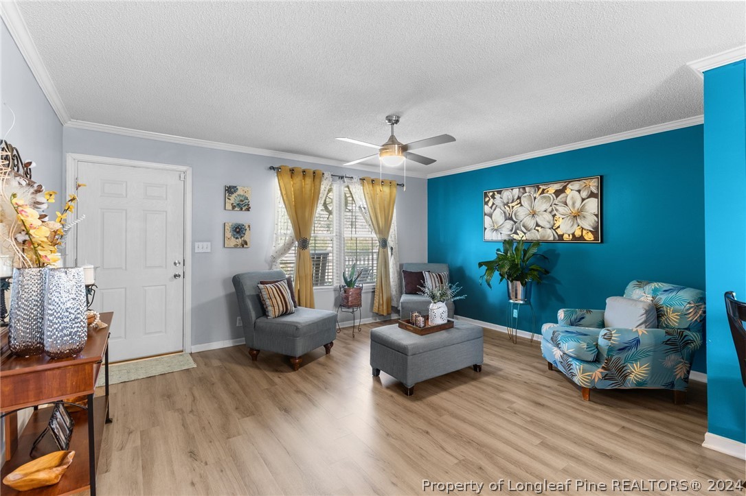 99 Gold Finch Circle