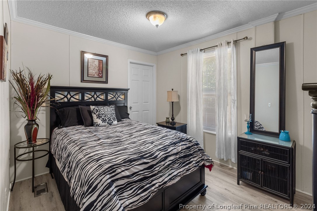 99 Gold Finch Circle
