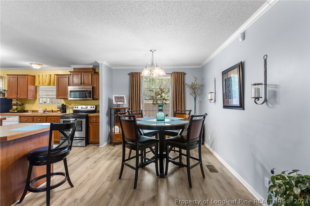 99 Gold Finch Circle