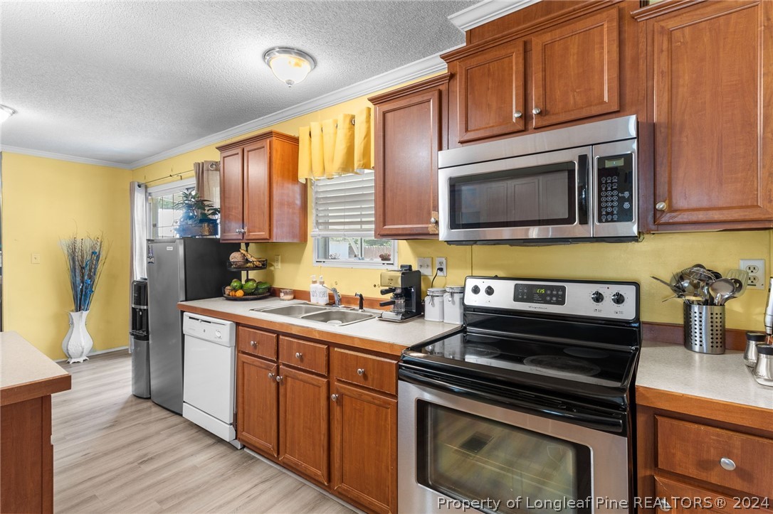 99 Gold Finch Circle