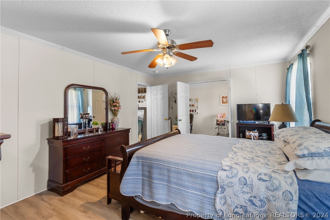 99 Gold Finch Circle