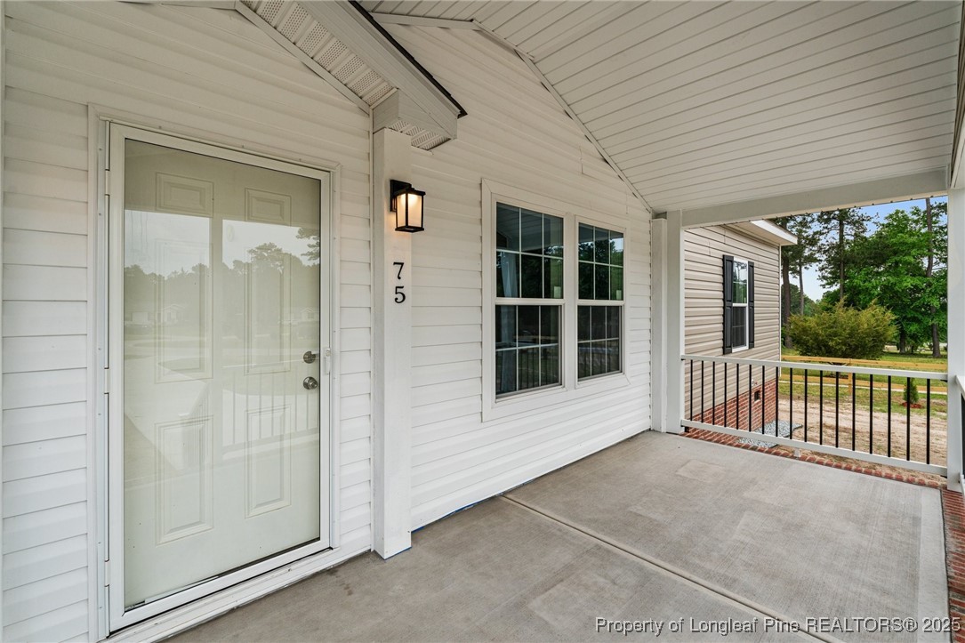 75 Gold Finch Circle