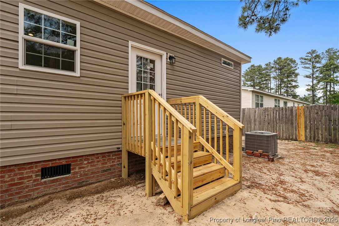 75 Gold Finch Circle