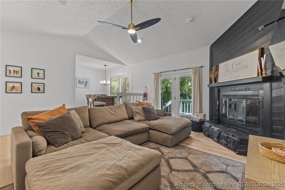 4424 Briton Circle