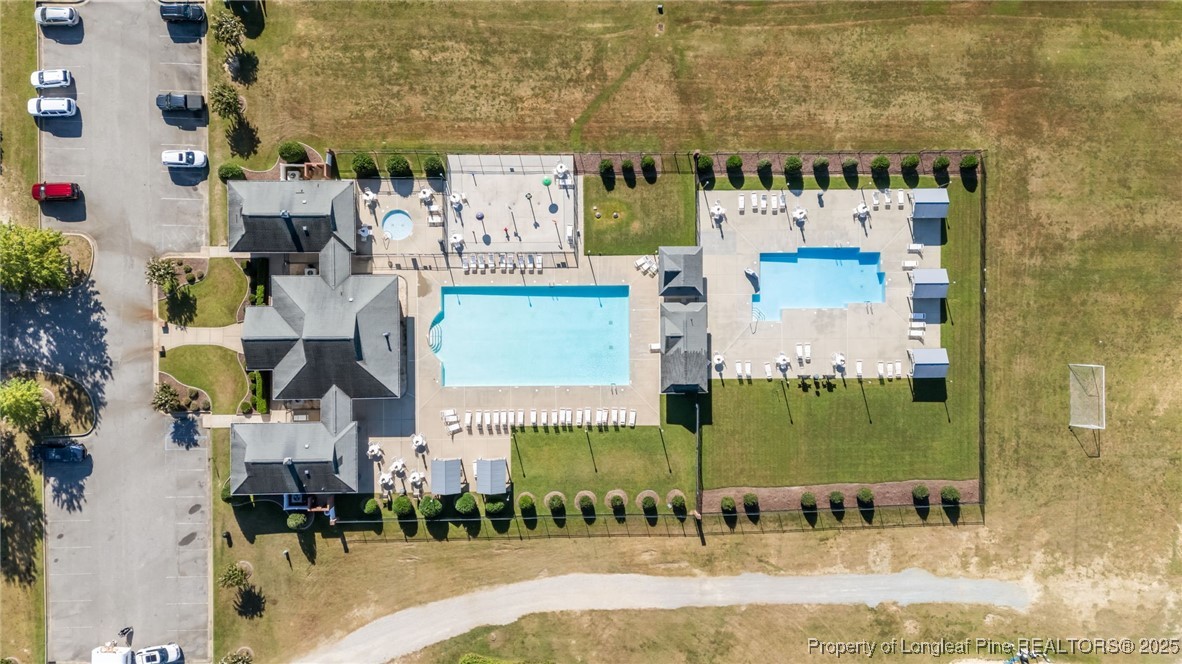 156 Fairfield Circle