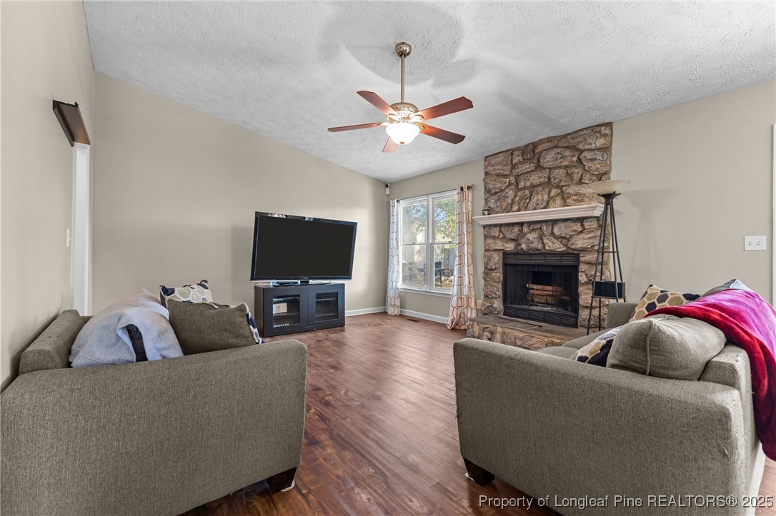 2943 Chillingworth Drive