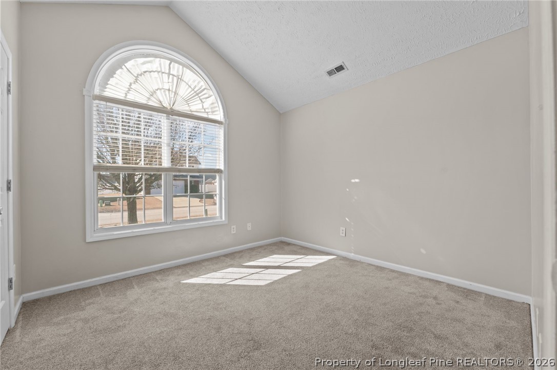 521 Fairfield Circle