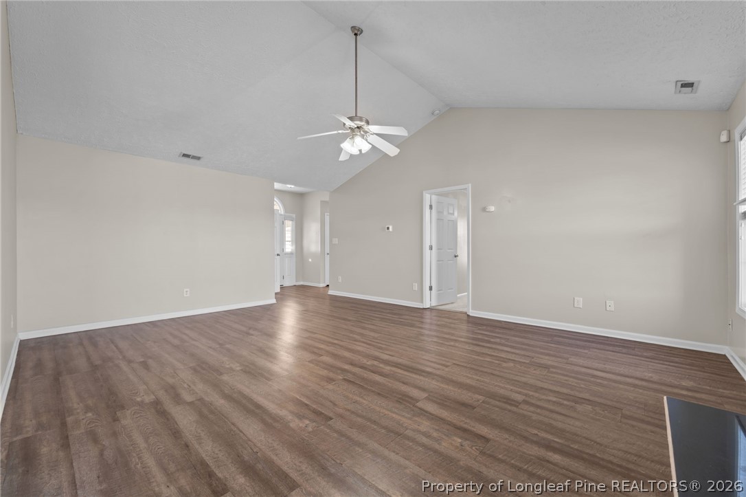 521 Fairfield Circle