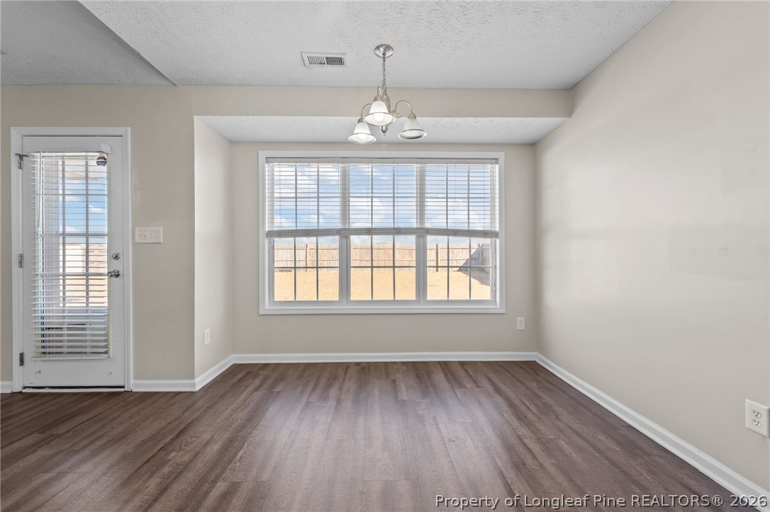 521 Fairfield Circle