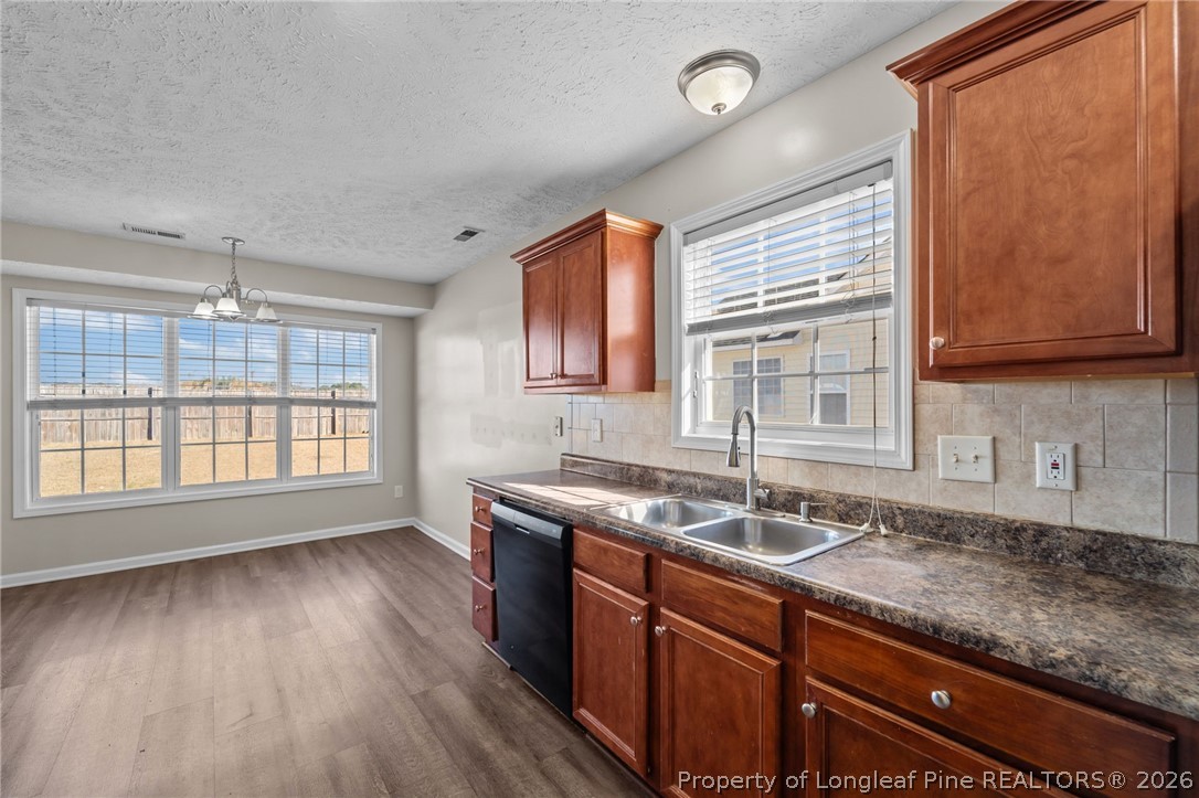 521 Fairfield Circle