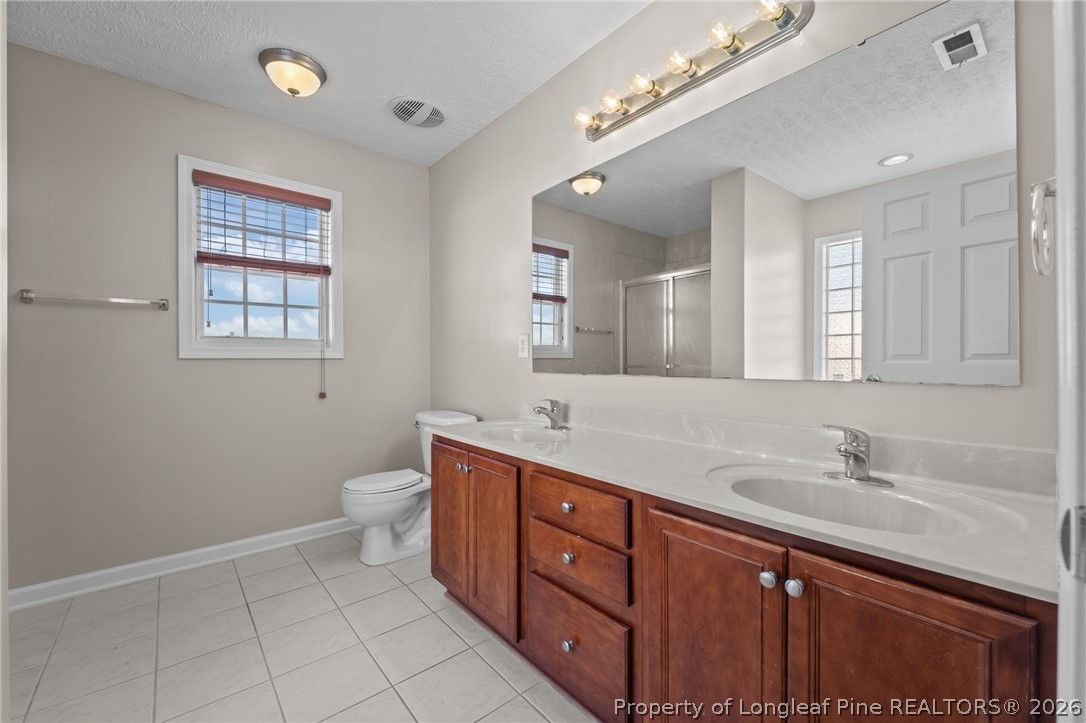 521 Fairfield Circle