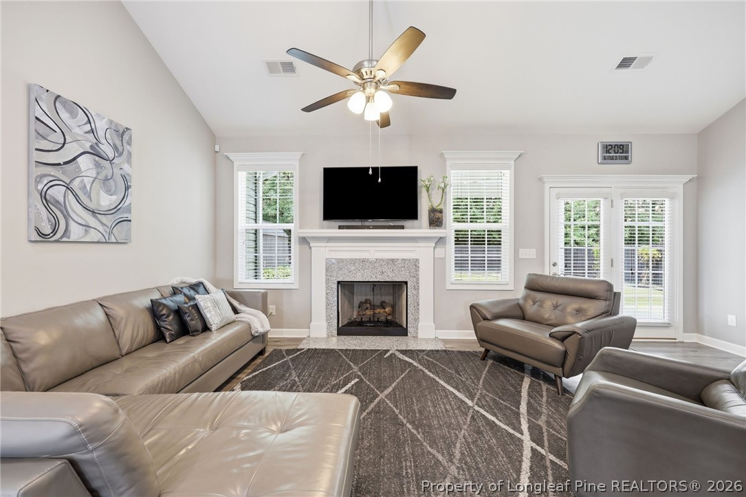 4228 Pleasantburg Drive
