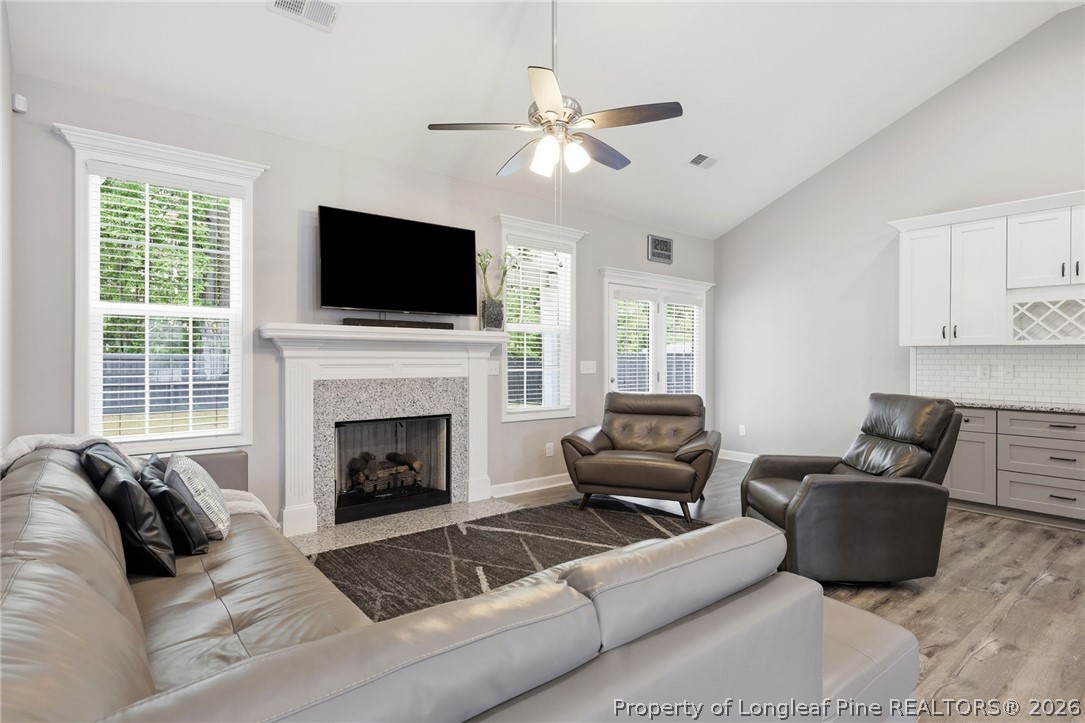 4228 Pleasantburg Drive