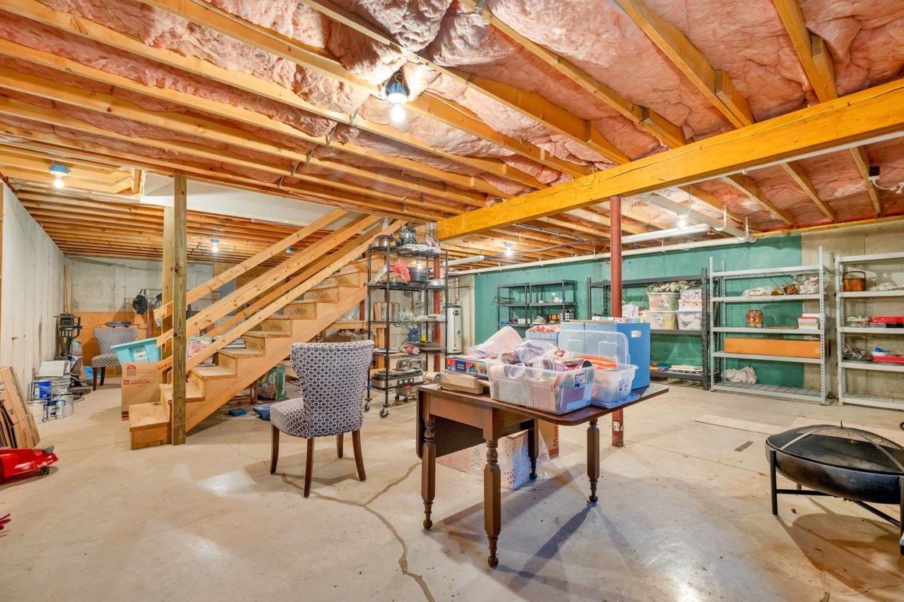 77 Washington Drive
